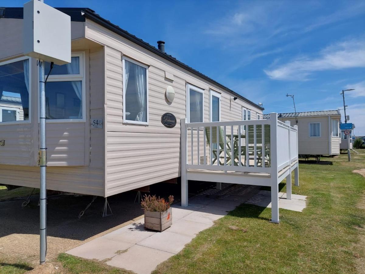 Grouse 54, Scratby - California Cliffs, Parkdean, Sleeps 6, Pet Friendly, Bed Linen, Towels And Wi-Fi Included Villa ภายนอก รูปภาพ